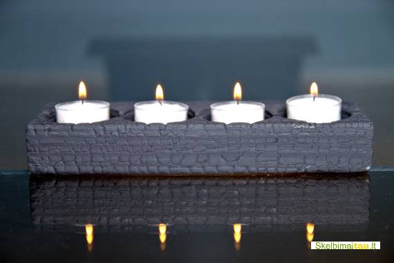 Degintos medienos interjero detalės