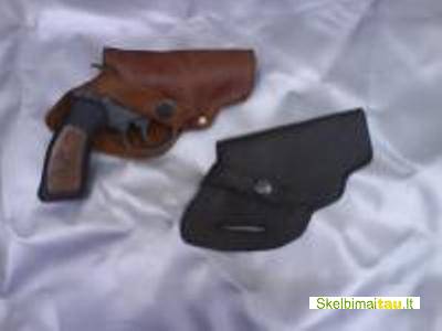 Gaminame dėklus pistoletui ir revolveriui