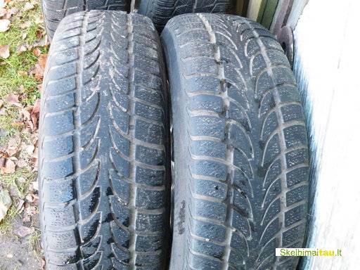 Parduodu lietus diskus su žieminėm padangom 205x70x15