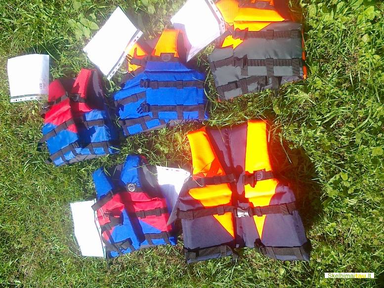 Gelbėjimosi liemenės vaikams iki 3 m.,life wests for childs
