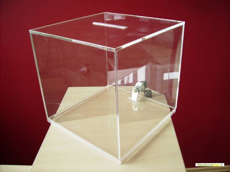 Išorinės ir vidinės reklamos gamyba.