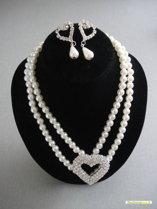 Vestuviniu sukneliu nuoma jonavoje,bizuterijos nuoma