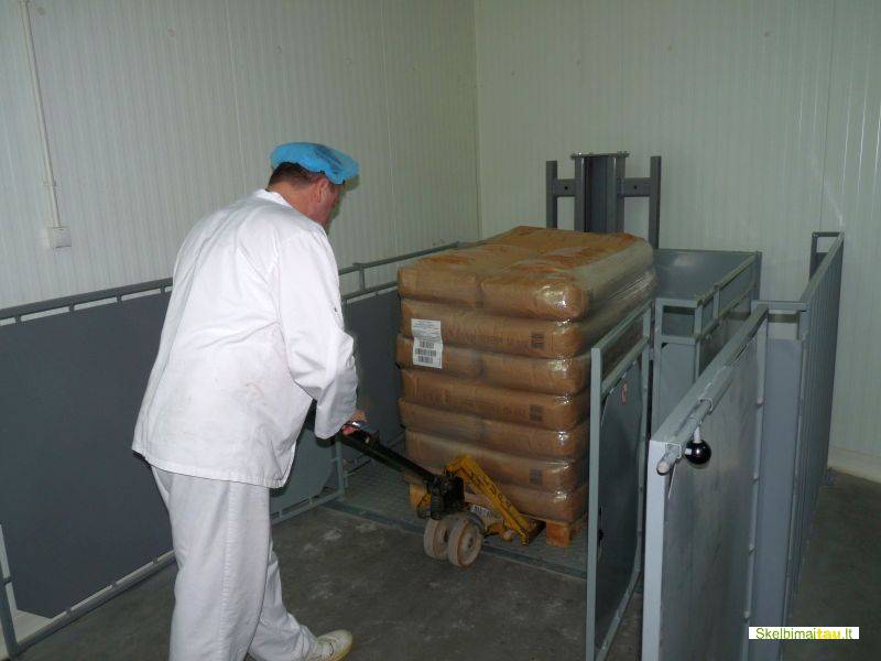 Liftas keltuvas kroviniams