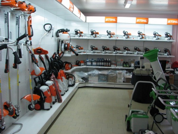 Stihl, viking, fiskars, makita