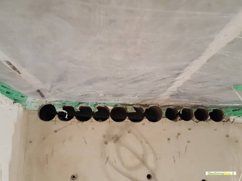 Skyliu grezimas gartraukiams, vedinimui.