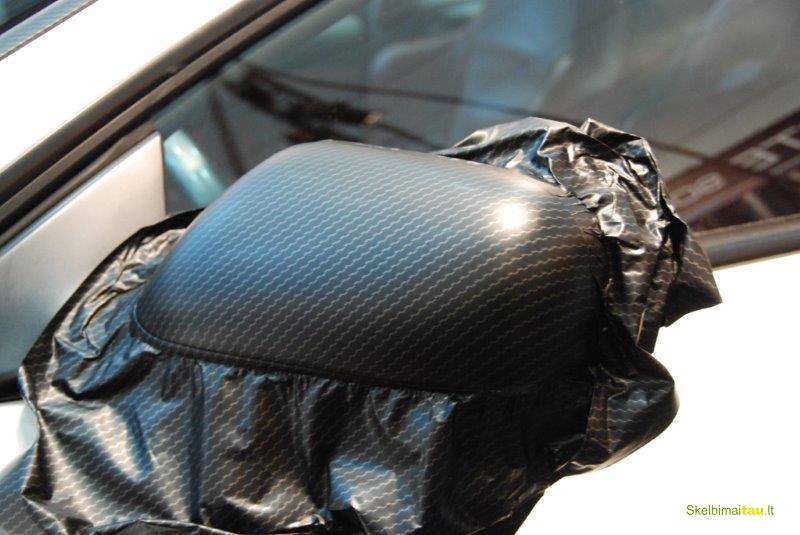 Stiklu tonavimas automobiliams ir pastatams