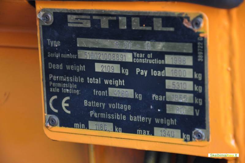 Parduodame šakinį krautuva still