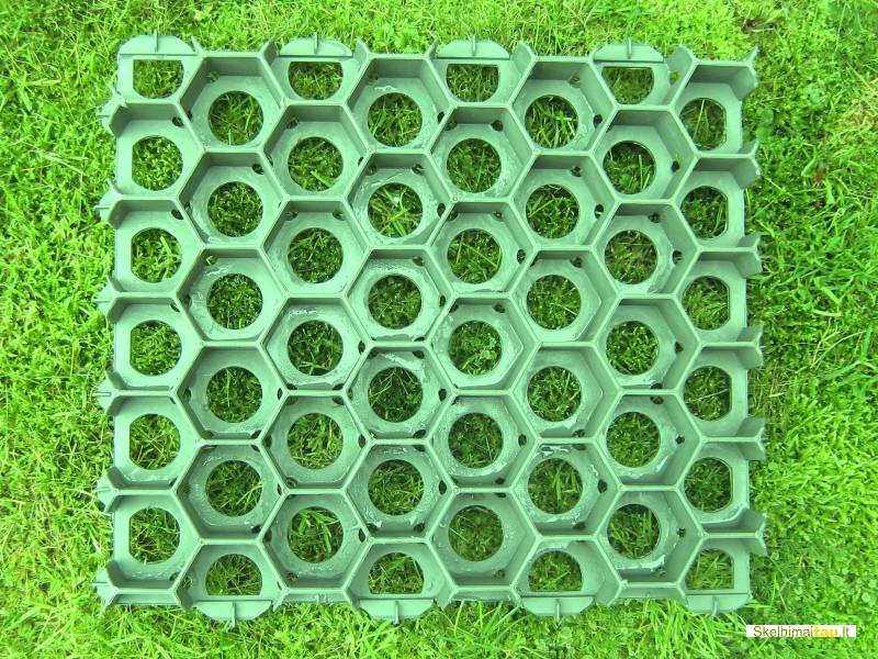 Plastm.grunto/vejos sutvirtinimo korys