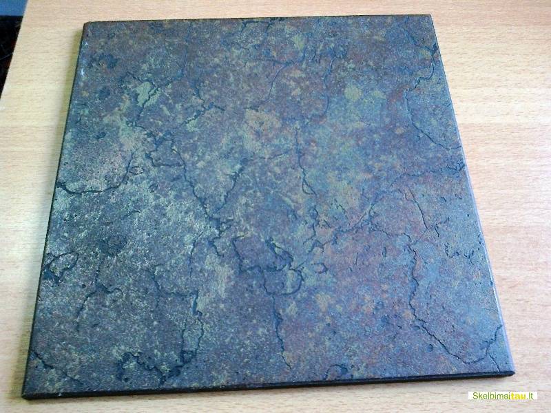Slovakų gamybos keraminės glazūruotos grindų plytelės