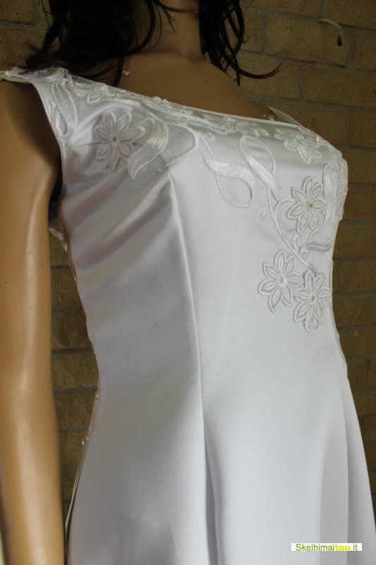 Vestuvine suknele.