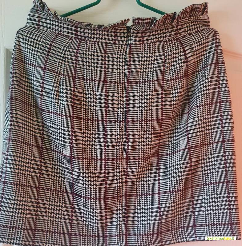 Raštuotas sijonukas su kišenėmis  redherring