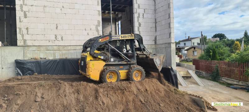 , ekskavatoriaus nuoma, žemės stumdymas