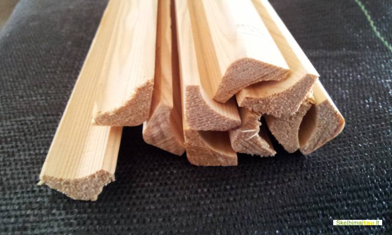 Akcija grindjuostės, durų apvadai sumažinta kaina