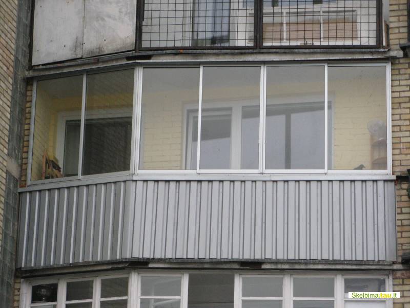 Balkonu stiklinimas
