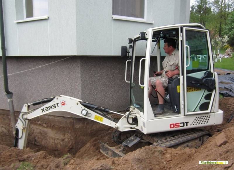 Ekskavatorių nuoma  vilniuje pigiai