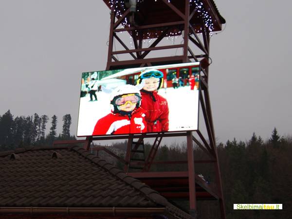Led švieslentės ir led lauko ekranai