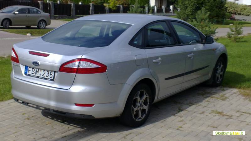 Mikroautobusų ir automobilių nuoma