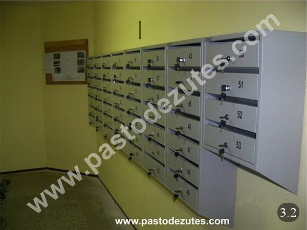 Pašto dėžučių montavimas daugiabučiuose