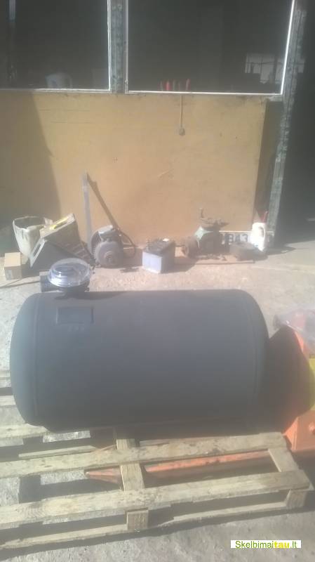 Dujų balionas 170 litrų. cilindras. ilgis -1 metras.