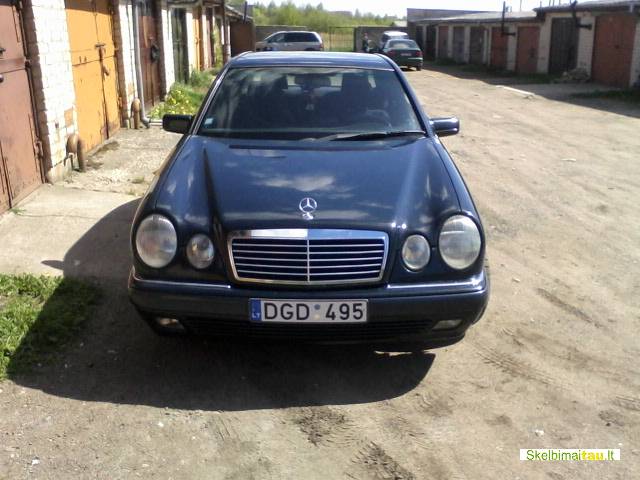 Mersedes benz 220