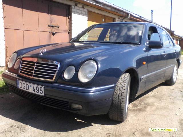 Mersedes benz 220