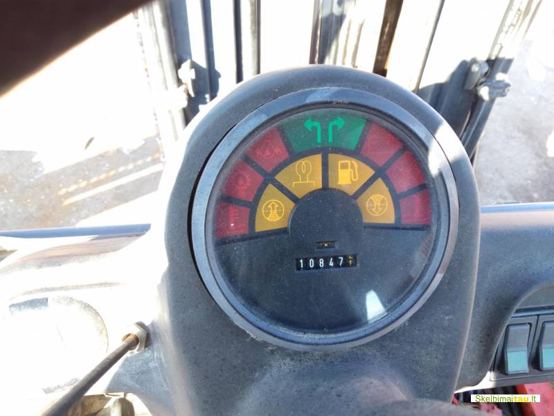 Naudotas, patvarus linde h25t-02 dujinis krautuvas.